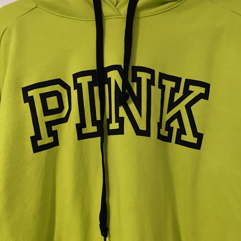PINK - Picture 4 of 8